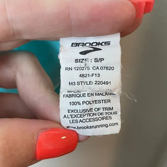 BROOKS Athletic Top - Picture 4 of 5